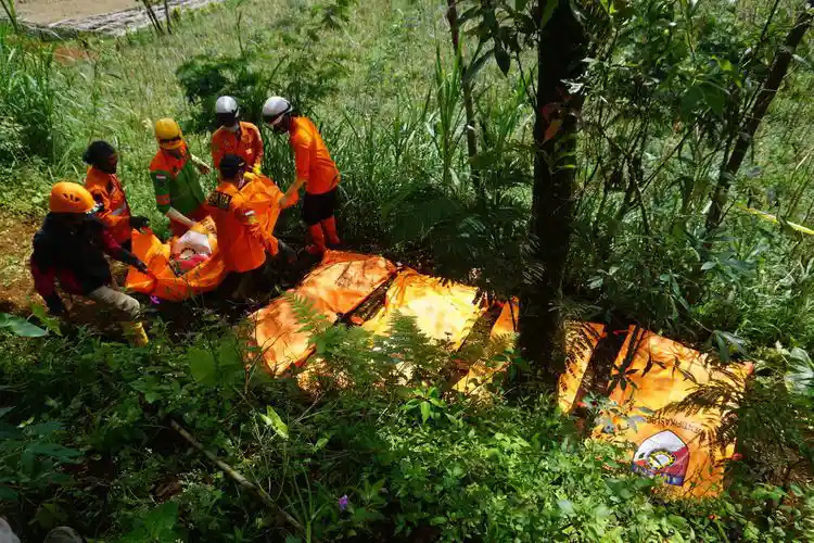 Cerita Horor Dukun Pengganda Uang Habisi 12 Nyawa Pasien, Dieksekusi Ritual Malam Hari