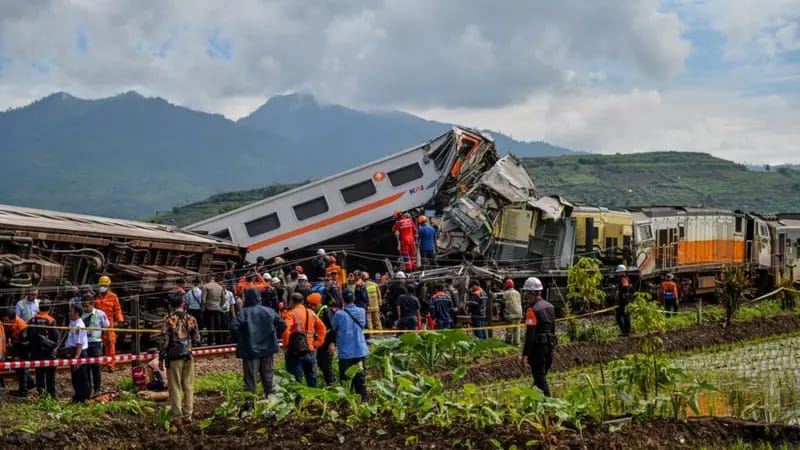 Cerita Kelam Perlintasan Kereta Api Kerap Dikaitkan Peristiwa Horor, Ada Sosok Wanita Badan Tak Utuh