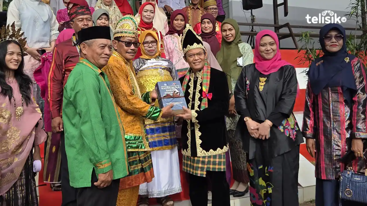 Hardiknas 2026: SMAN 7 Kendari jadi Percontohan Trigatra Bangun Bahasa, Dorong Literasi dan UKBI
