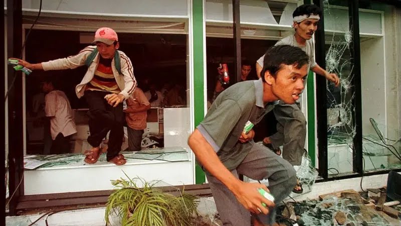 Cerita Horor Ninja Bantai 250 Dukun Santet, Korban Guru Agama hingga Muncul Tanda Silang