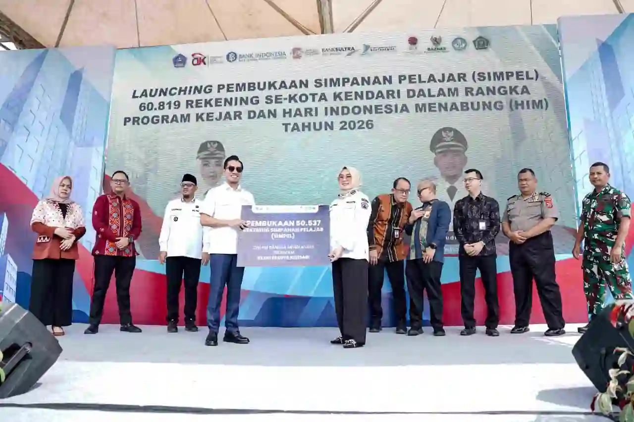 Bank Sultra Sukses Salurkan 50.537 Rekening SimPel, Dukung Kendari Capai Target 100 Persen Program KEJAR