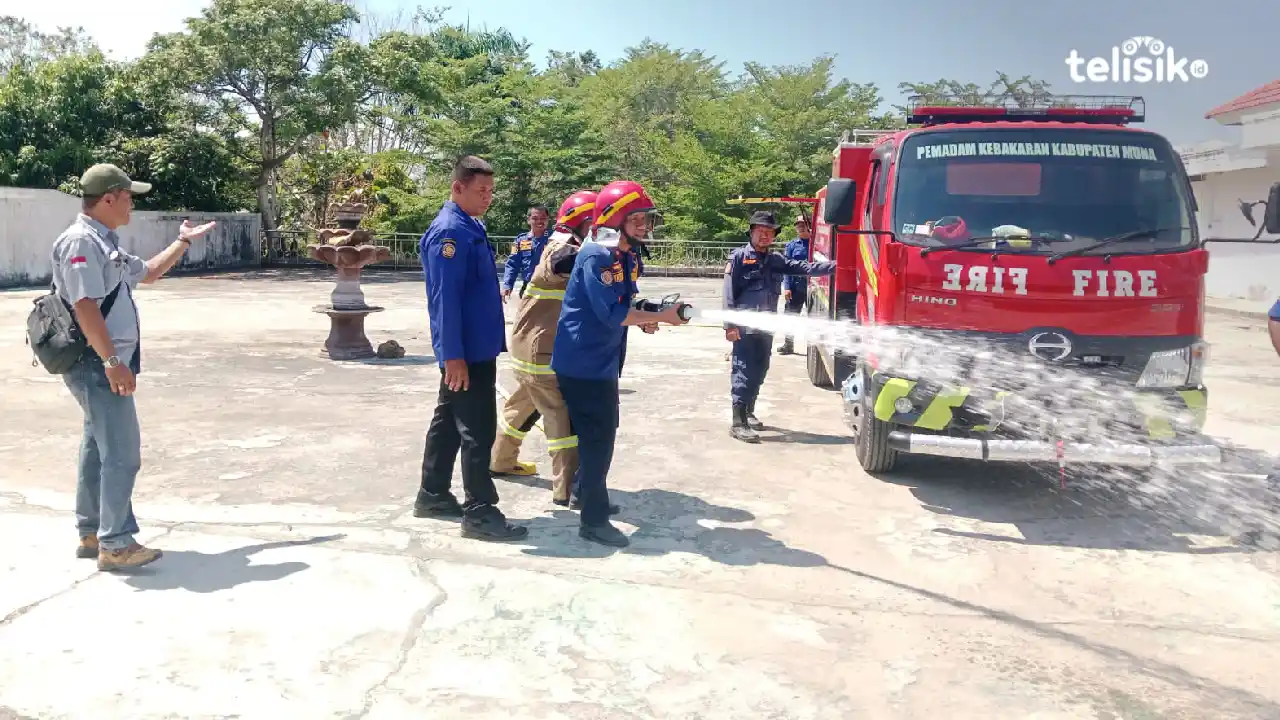 Damkar Muna Dapat Tambahan Satu Unit Armada