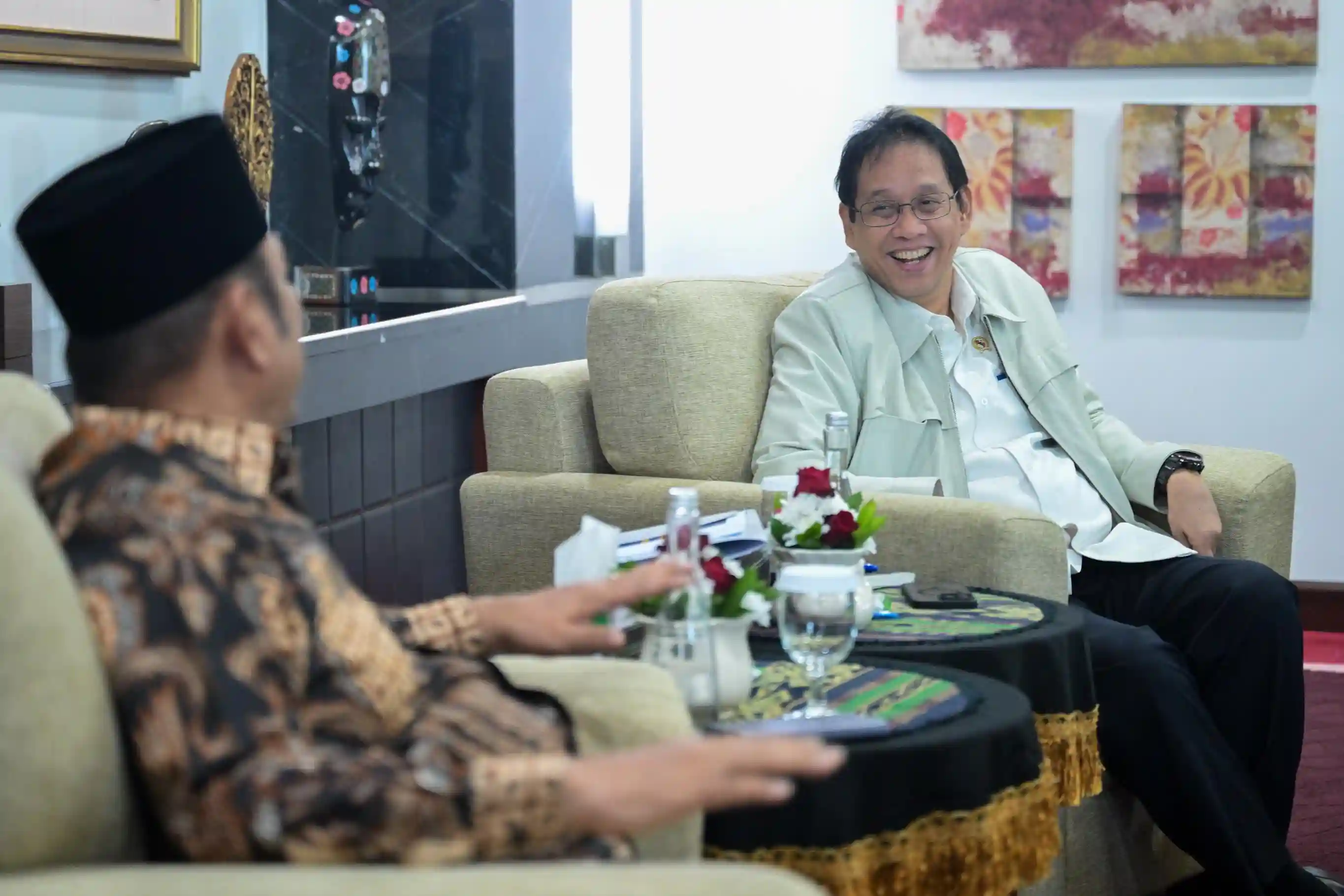 Purbaya Lelang Rp 10 Triliun Surat Utang Syariah, Imbalan Capai 6,875 Persen