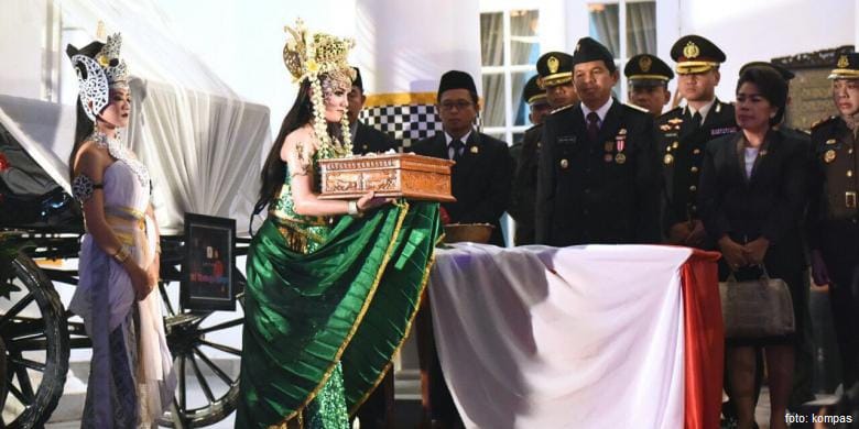 Asal Kutukan Nyi Roro Kidul dan Kerajaan Gaib Penuh Misteri