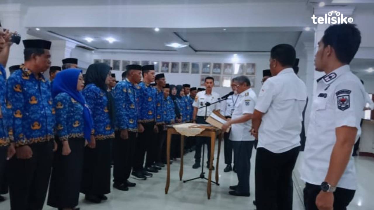 Lantik 94 Kepala Sekolah, Bupati Muna Ingatkan Jaga Integritas dan Tak Langgar Aturan