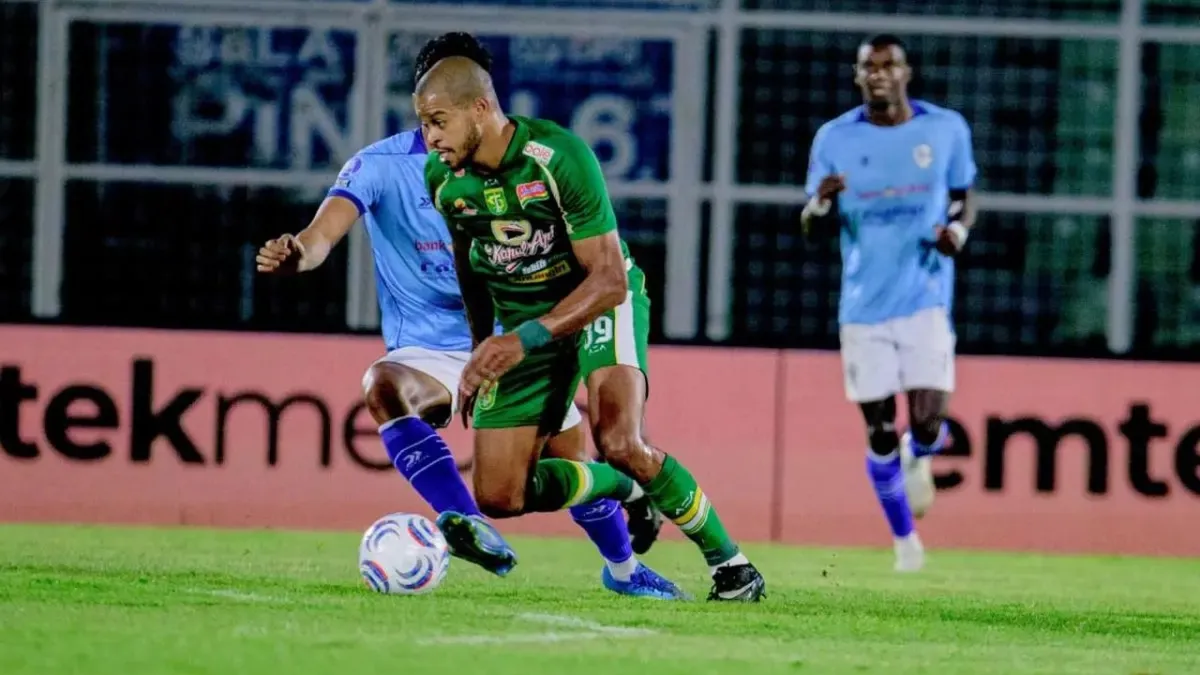 Penalti Alex Martins Bawa Persebaya Taklukkan Isenmulang 1-0