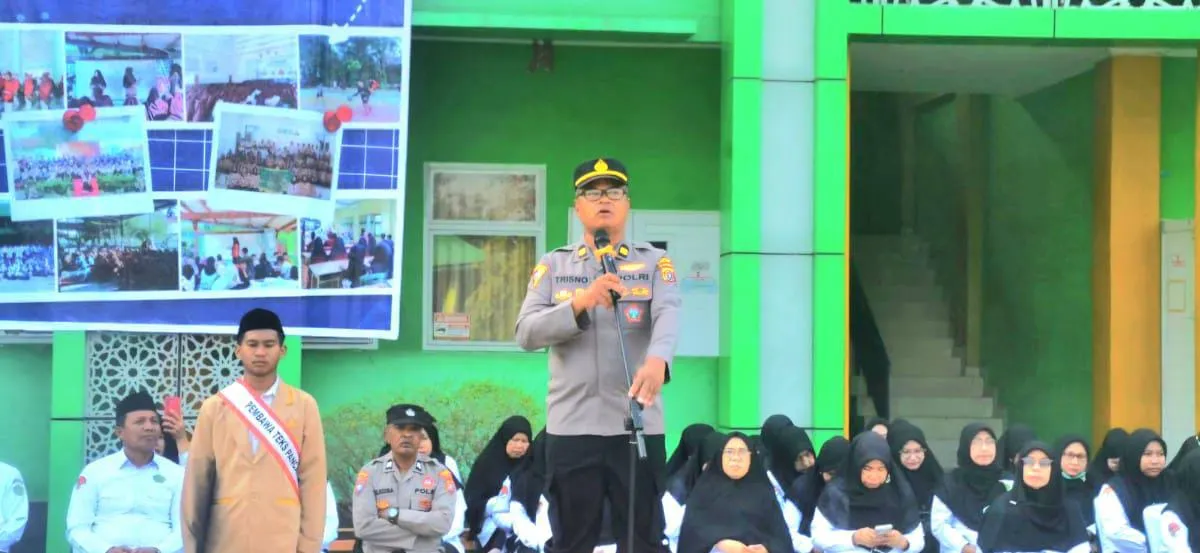 Polresta Kendari Turun ke MAN 1 Kendari, Pelajar Diingatkan Jauhi Tawuran dan Narkoba