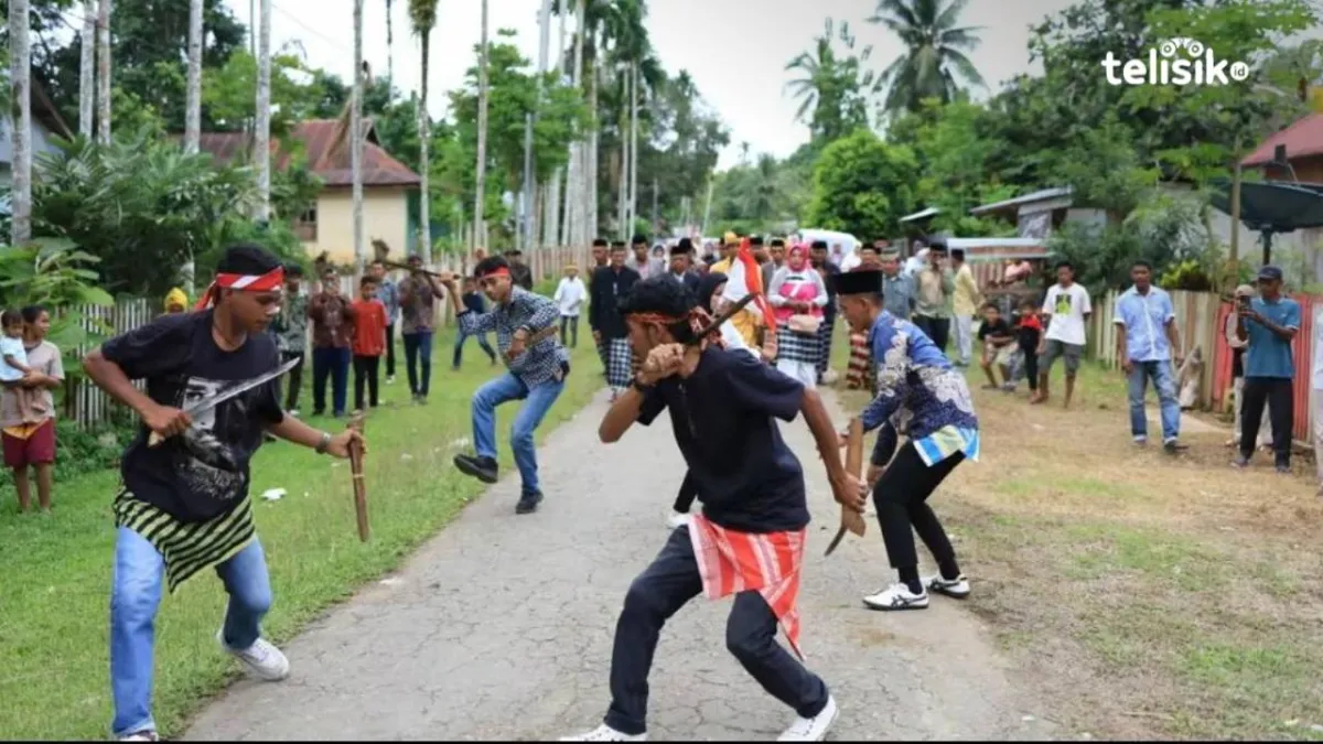 Mengenal Aturan Adat Silat Muna, Terus Dijaga Generasi Muda di Tengah Perubahan Zaman