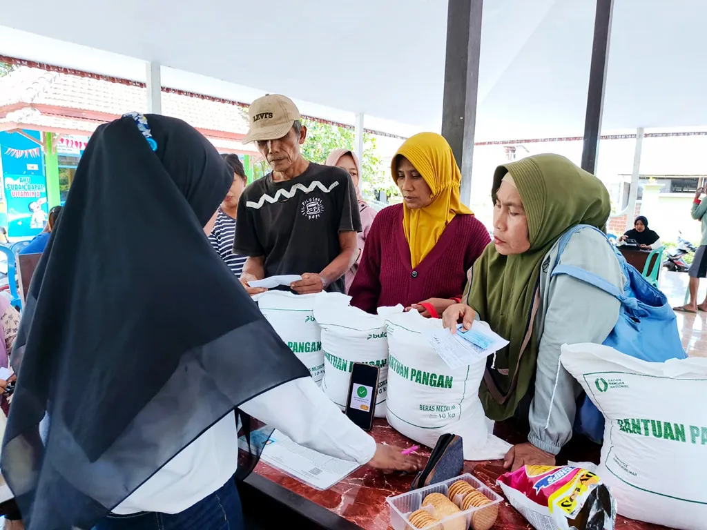 Bansos Beras 30 Kg Cair Bertahap hingga Desember 2026, Begini Cara Cek Nama dan Lokasi Penerima