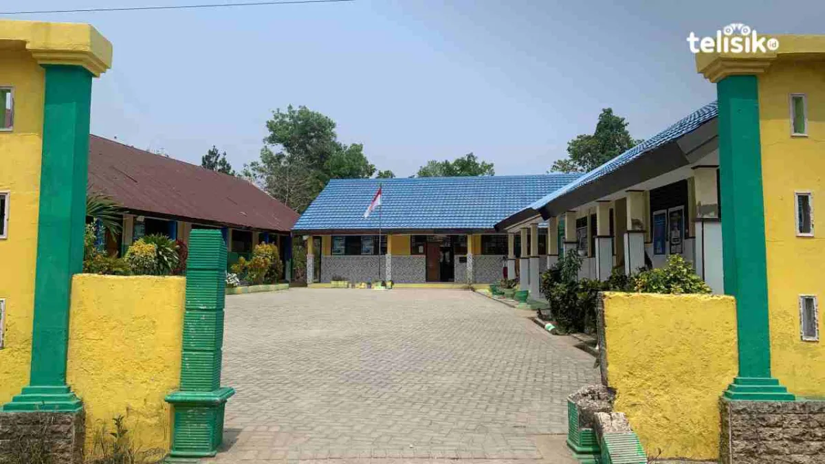 SDN 102 Kendari Raih Prestasi Renang Tingkat Kota, Fasilitas Sekolah Masih Minim