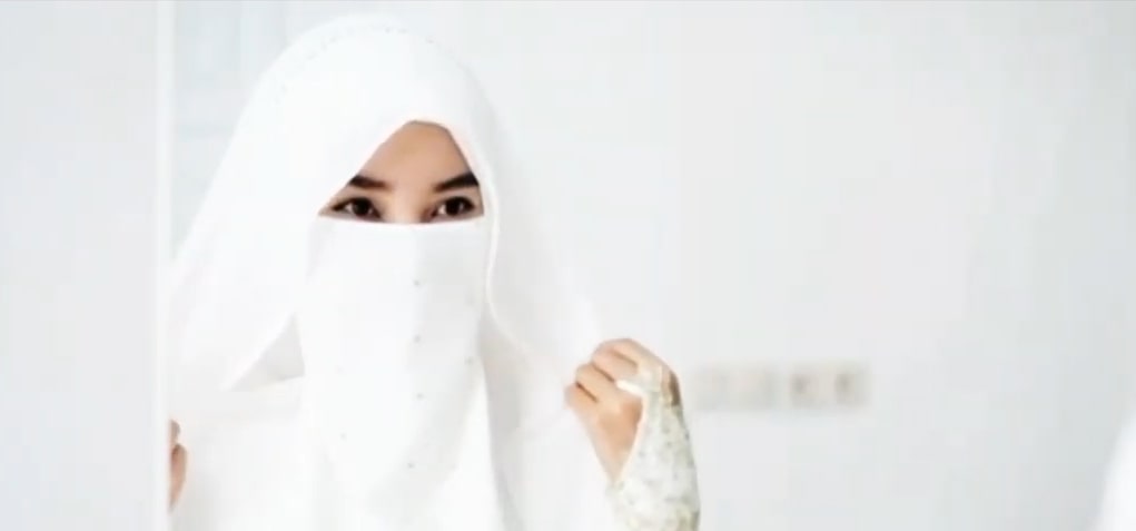 Istri penyejuk suami. Foto : Istimewa
