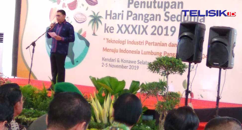 Pj Sekda Sulawesi Tenggara, Saat Menutup Kegiatan Hari Pangan Sedunia 2019. Foto : Muhammad Israjab/Telisik