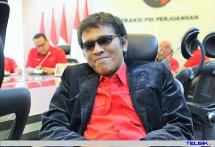 Anggota DPR RI Adian Napitupulu. Foto: Istimewa
