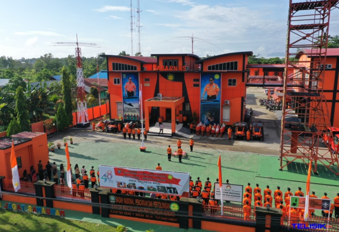 Basarnas Kendari menggelar upacara peringatan HUT Basarnas Ke 48. Foto: Humas Basarnas Kendari
