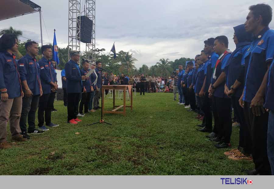 Pembacaan deklarasi dukungan karang taruna se Kepulauan Buton dalam rangka percepatan terbentuknya Provinsi Kepulauan Buton. Foto: Deni Djohan/ Telisik