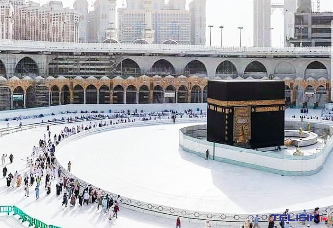 Akibat COVID-19, Mekkah dan Madinah ditutup sementara. Foto: Repro Google.com