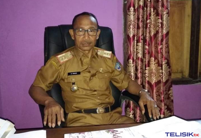 Kepala Dinas Pendidikan dan Pemuda Olah Raga Buton Selatan (Busel), La Makiki. Foto: Deni/Telisik