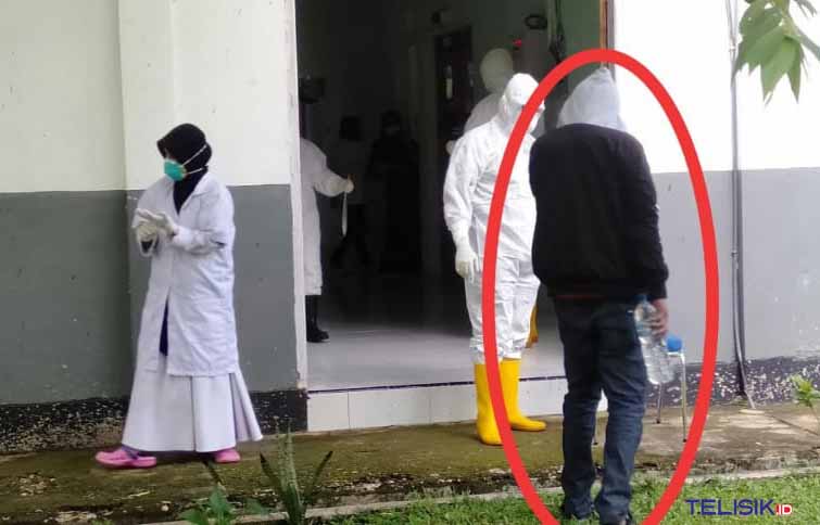 Pasien ODP yang sebelumnya dijemput oleh Satgas Covid-19 Bombana. Foto: Hir/Telisik