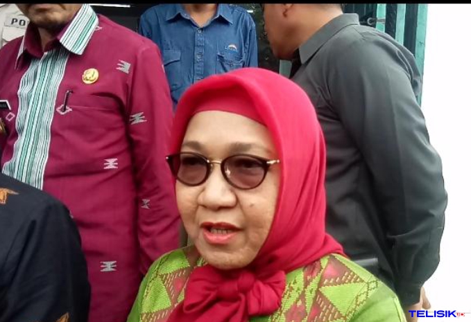 dr Nur Aini Djawa, Direktur BLUD RSUD usai mengikuti sidak bersama Fokopimda Kota Baubau. Foto: Ridwan Amsyah/Telisik