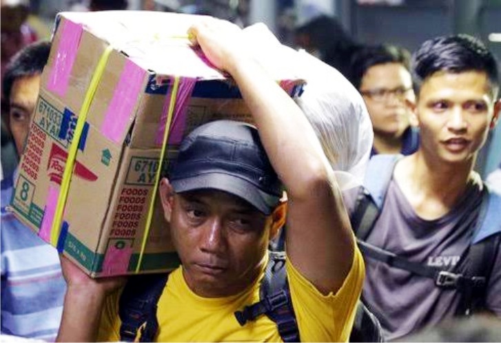 Sejumlah masyarakat melakukan perjalanan mudik. Foto: Merdeka.com