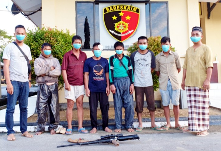 Enam tersangka pencurian sapi di Konsel. Foto: Ist.