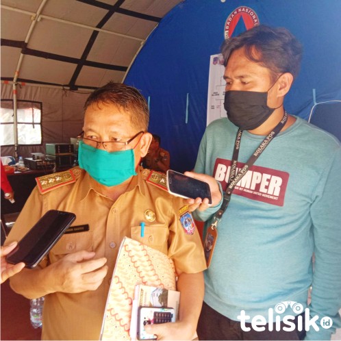 Kepala Dinas Kesehatan Kolaka, Harun Masirri (kiri). Foto: Yus/Telisik