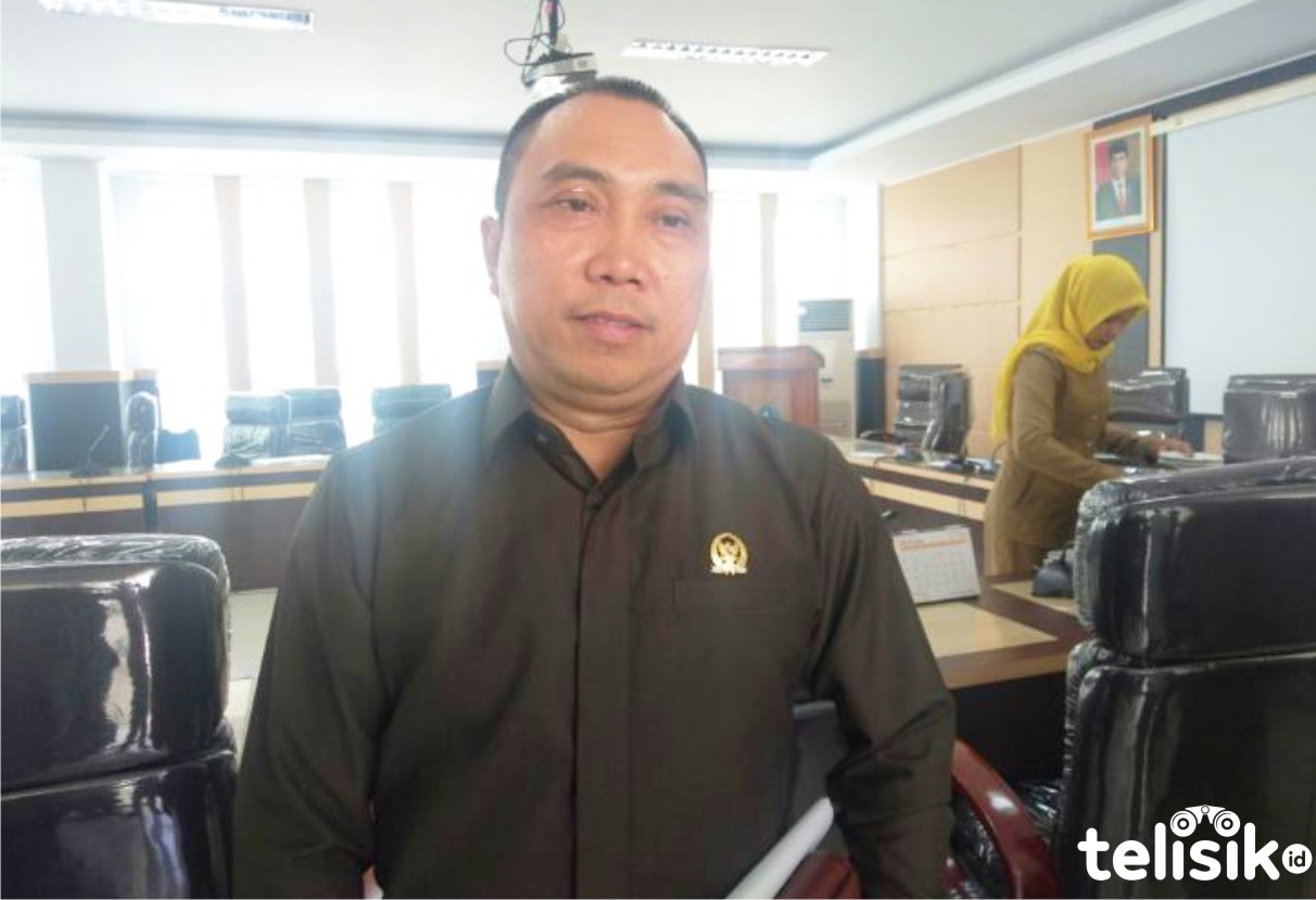 Ketua Komisi II DPRD Kendari, Andi Sulolipu. Foto: Musdar/Telisik