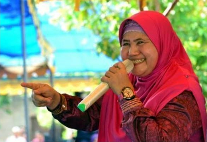 Pendakwah, Mama Dede. Foto: Repro instagram/@mamadede24