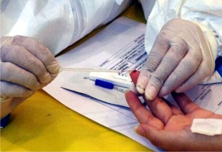 Pelaksaanan rapid test. Foto: Repro detik.com