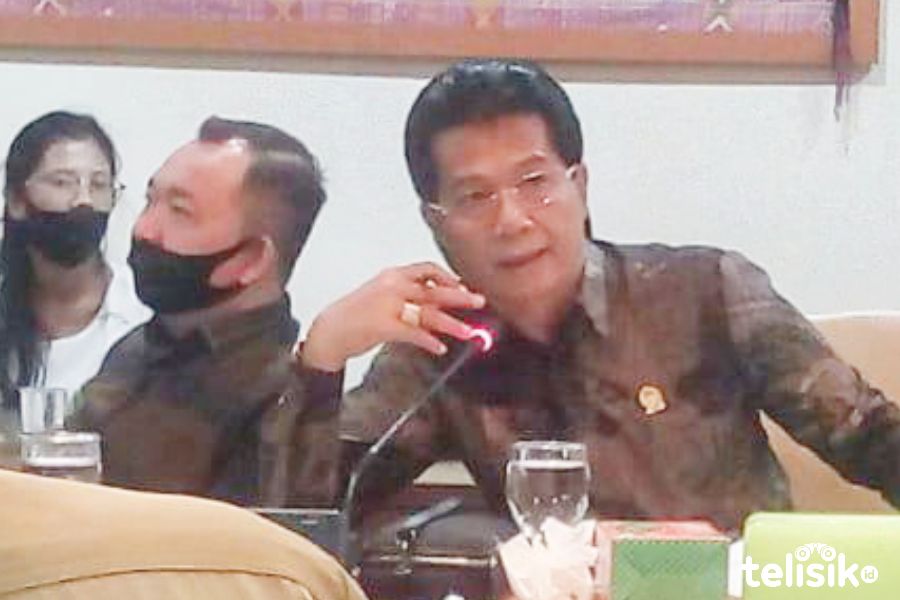 Anggota DPRD Sumut, Thomas Dachi. Foto: Ones Lawolo/Telisik