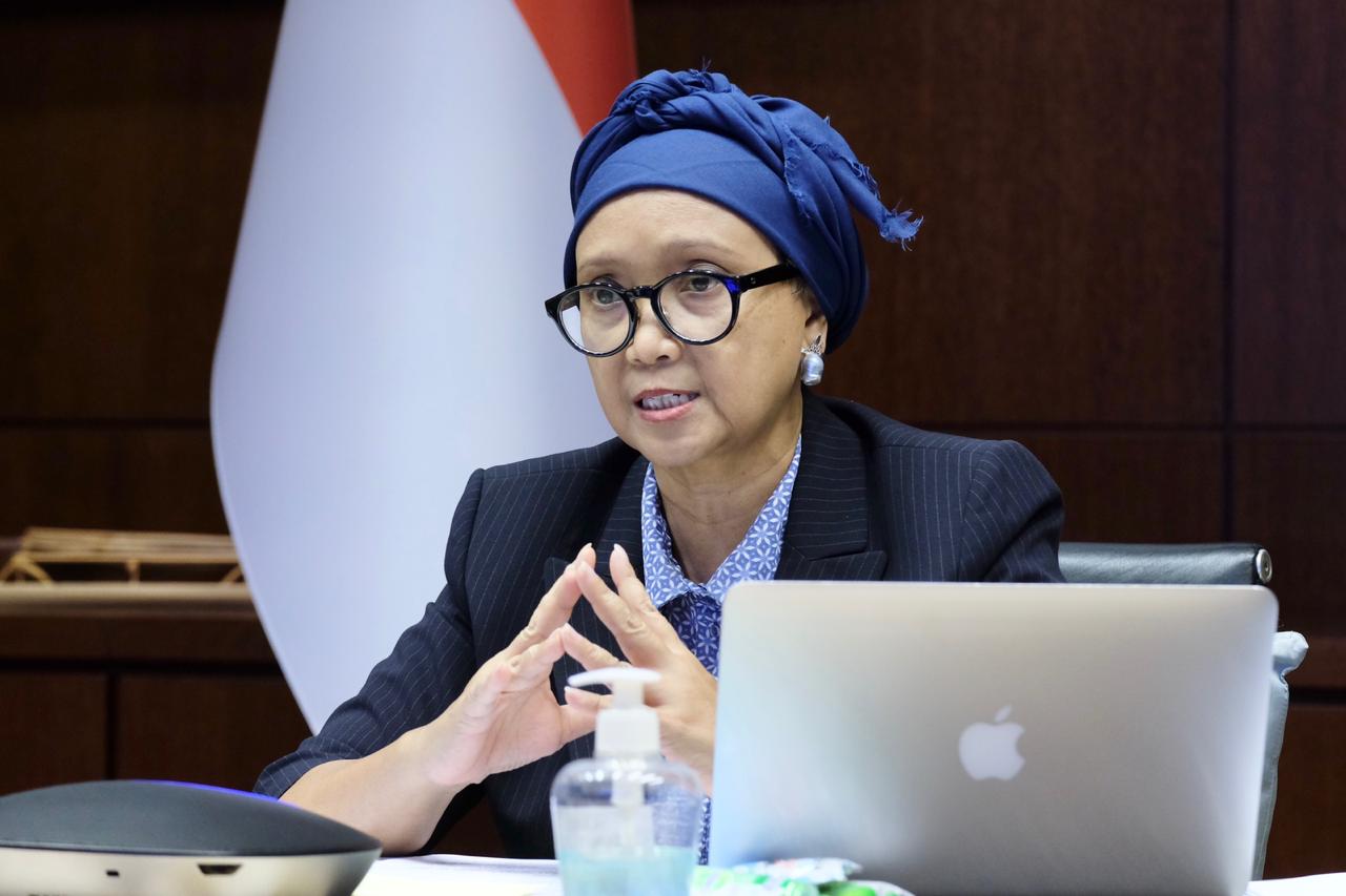 Menteri Luar Negeri (Menlu) RI, Retno L.P. Marsudi ketika mengadakan Pertemuan Terbuka Dewan Keamanan (DK) PBB yang dilakukan secara virtual mengenai Situasi di Timur Tengah terutama masalah Palestina, 24 Juni 2020. Foto:  Kemenlu