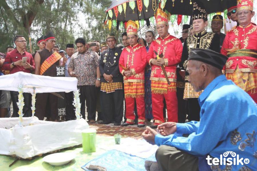 Prosesi Mosehe Wonua di Kabupaten Konawe Utara. Foto: Siswanto Azis/Telisik
