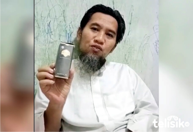 Jamaluddin Al Faruq yang sembuh dari COVID-19 setelah mengkonsumsi suplemen herbal. Foto: Ist.