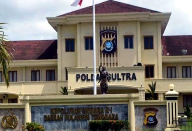 Polda Sulawesi Tenggara belum menetapkan detik kasus pemalsuan KTP oleh Mr. Wang. Foto: Repro Google.com