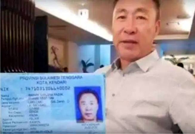 WNA China Mr Wang yang terjerat kasus pemalsuan KTP. Foto: Ikizone.com