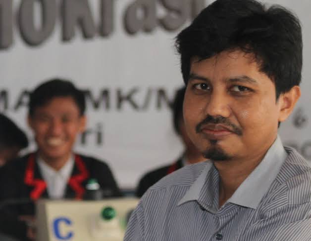Pengamat Politik Sultra, Najib Husein. Foto: Repro Google.com