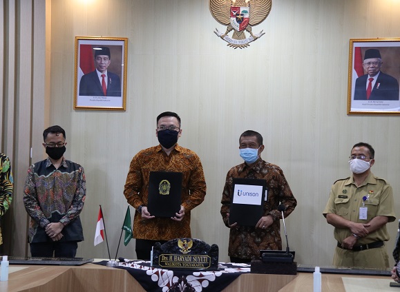 Pemkot Yogyakarta memberikan penyediaan fasilitas belajar daring dengan metode segitiga: guru, siswa dan orangtua murid. Foto: Ist.