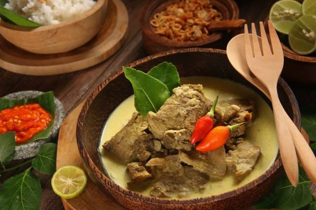 Gulai kambing. Foto: Repro Google.com