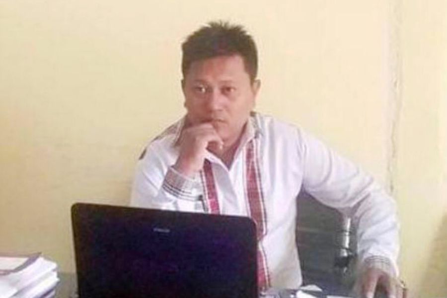 Mantan Komisioner KPID Sultra, Alamsa. Foto: Ist.