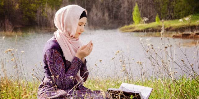 Tidak dianjurkan berpuasa ketika hari tasyrik. Namun kita masih bisa melakukan amalan-amalan lainnya ketika hari tasyrik tiba. Foto: Repro Google.com