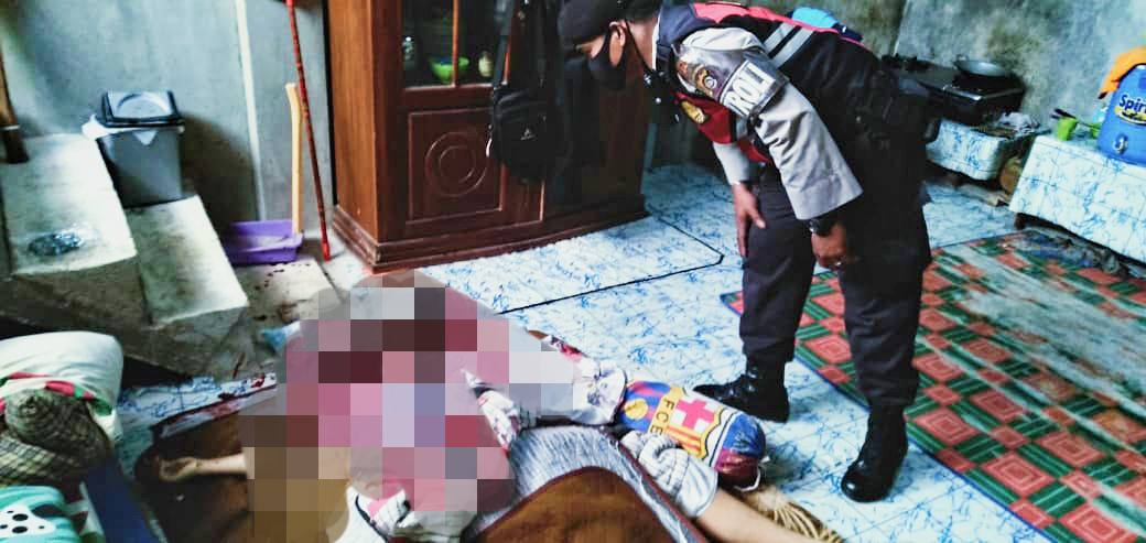 Korban yang ditemukan sudah tak bernyawa. Foto: Ist.