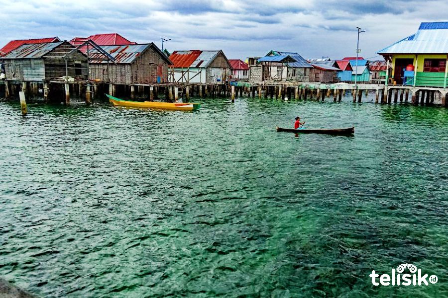 Perkampungan Suku Bajo di Pulau Wangi-wangi, Wakatobi. Foto: Mohamad Lukman Saputra/Telisik