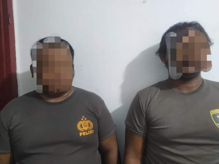 Para Polisi gadungan yang berhasil ditangkap. Foto: Ist.