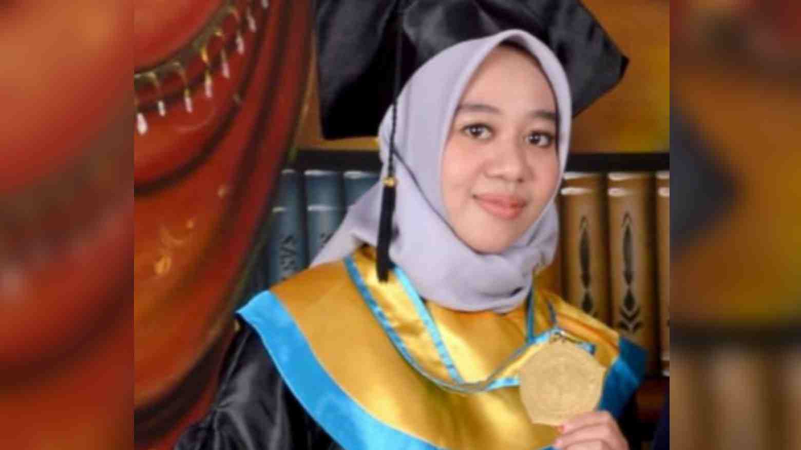 Anna Mifta Husyamah, lulusan terbaik D3 Kebidanan Poltekkes Kendari. Foto: Ist.