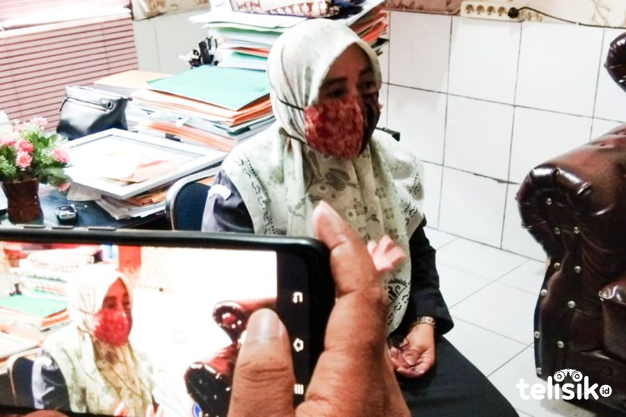 Kordiv SDM dan Organisasi Bawaslu Sultra, Sitti Munadarma. Foto: Kardin/Telisik