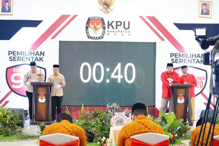 Debat paslon bupati-wakil bupati Muna. Foto: Ist.