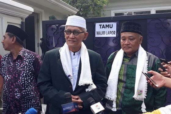 Rais Aam Pengurus Besar Nahdlatul Ulama (PBNU) KH Miftachul Akhyar terpilih sebagai Ketua Umum Majelis Ulama Indonesia (MUI) periode 2020-2025 menggantikan KH Ma’ruf Amin. Foto: Repro Jawa Pos