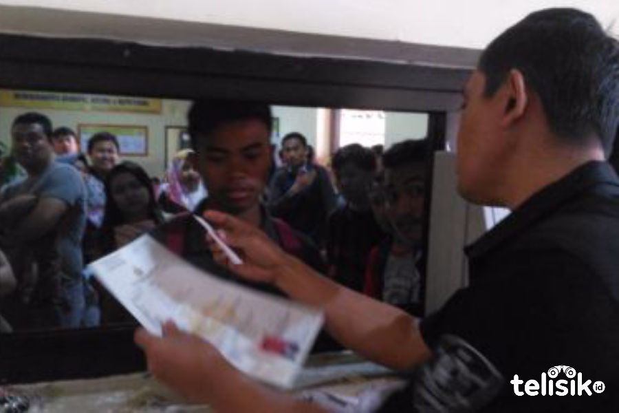Pengurusan SKCK di Polrestabes Makassar. Foto: Rezki Mas'ud/Telisik