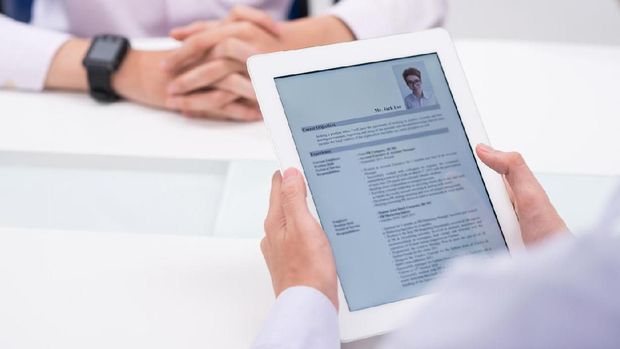 CV atau Curriculum Vitae merupakan dokumen paling penting dalam proses pencarian kerja. Foto: Repro Istock