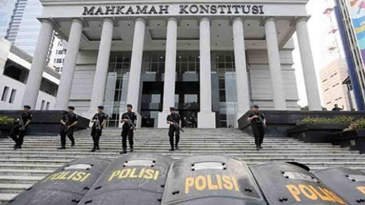 Ilustrasi pengamanan di gedung Mahkamah Konstitusi. Foto: Repro JPNN.com